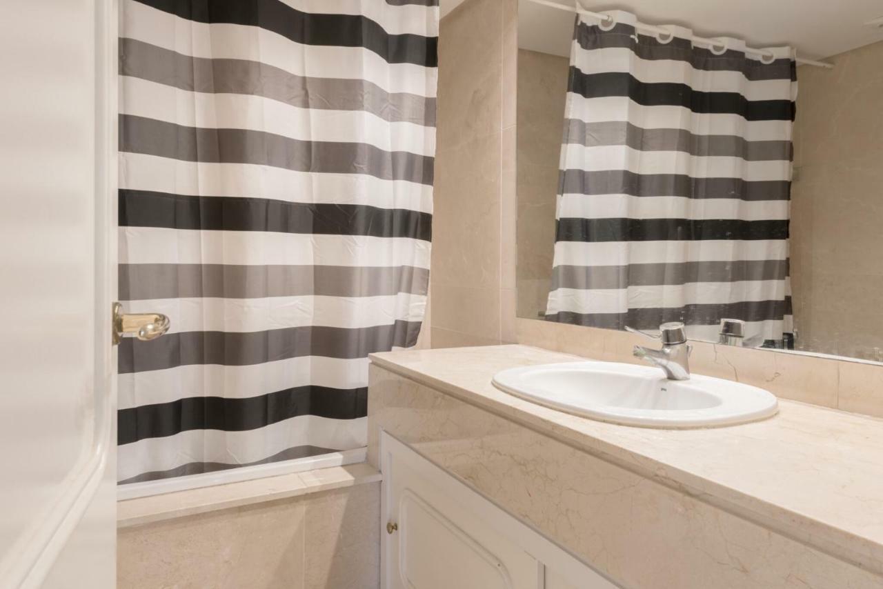 Downtown Seaview Apartment Marbella Esterno foto